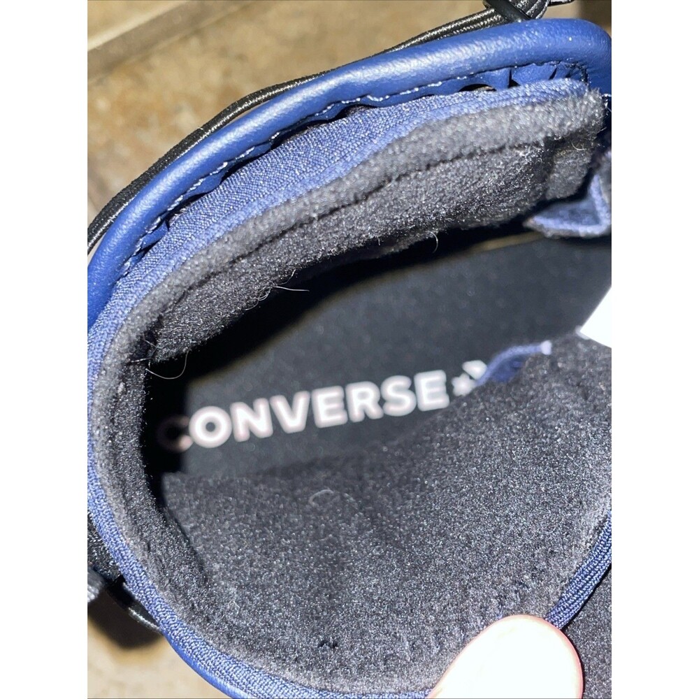 Converse Chuck Taylor All Terrain Sneaker Waterproof Leather A05570C M6.5 W8.5 - Picture 13 of 14